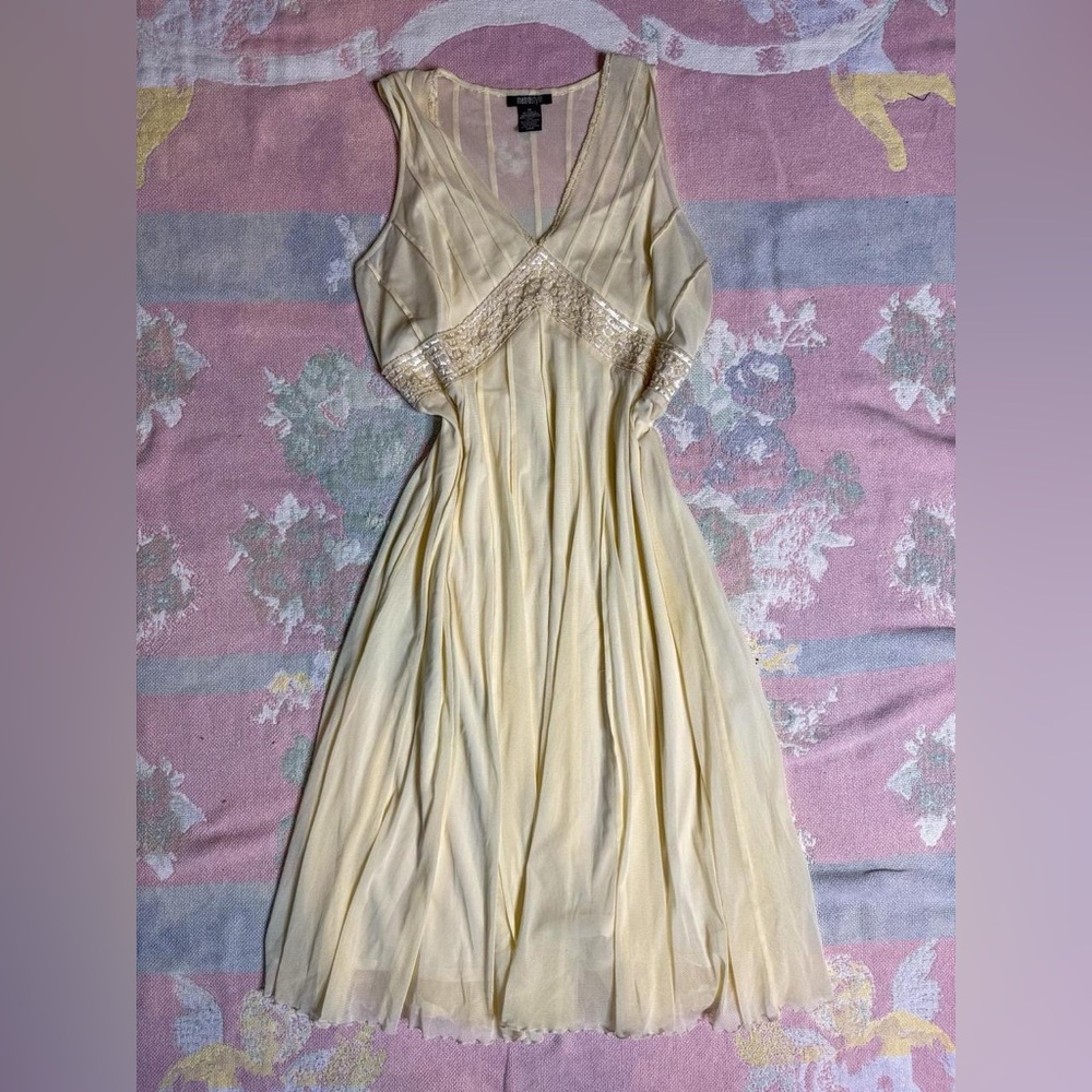 Metrostyle Beaded Dress Size 14